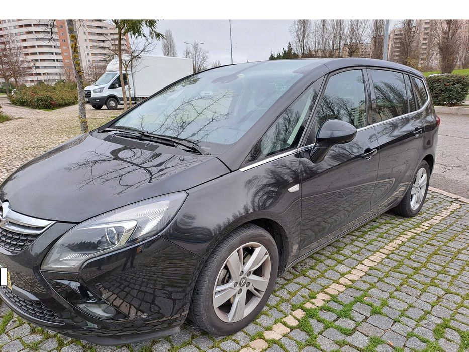 Opel Zafira Tourer 7 lugares