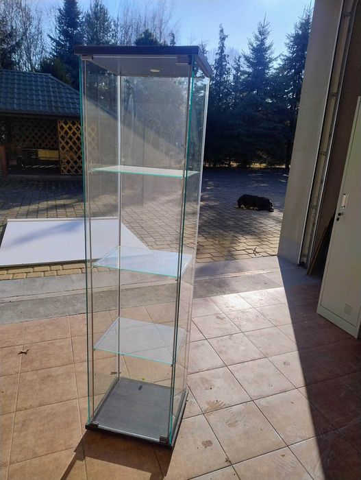 szafka szklana witryna