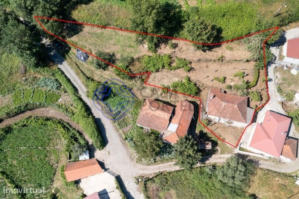 Casa em pedra | Quintal | Carneiro | Amarante