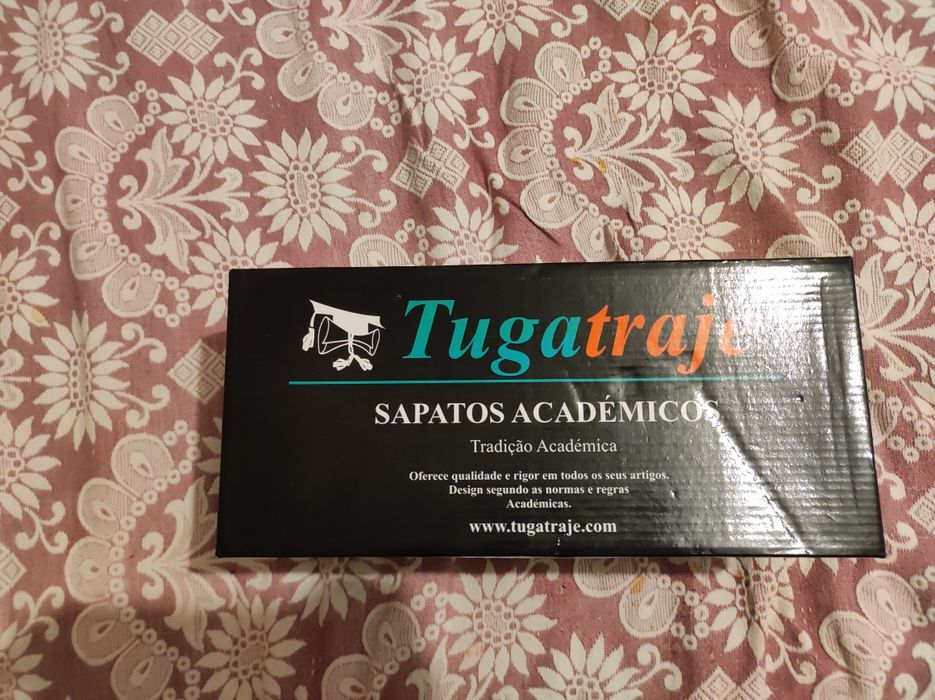 Sapatos académicos Tugatraje