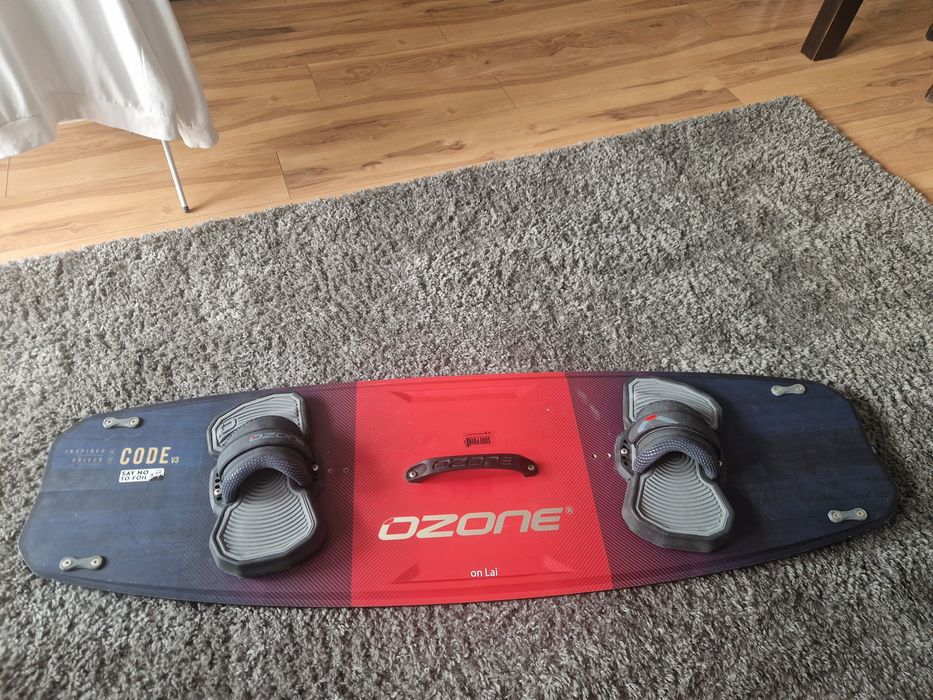 Deska kitesurfing ozone code V3