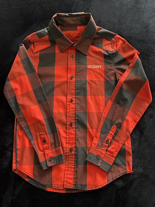 Camisa GUESS Vermelha e Azul