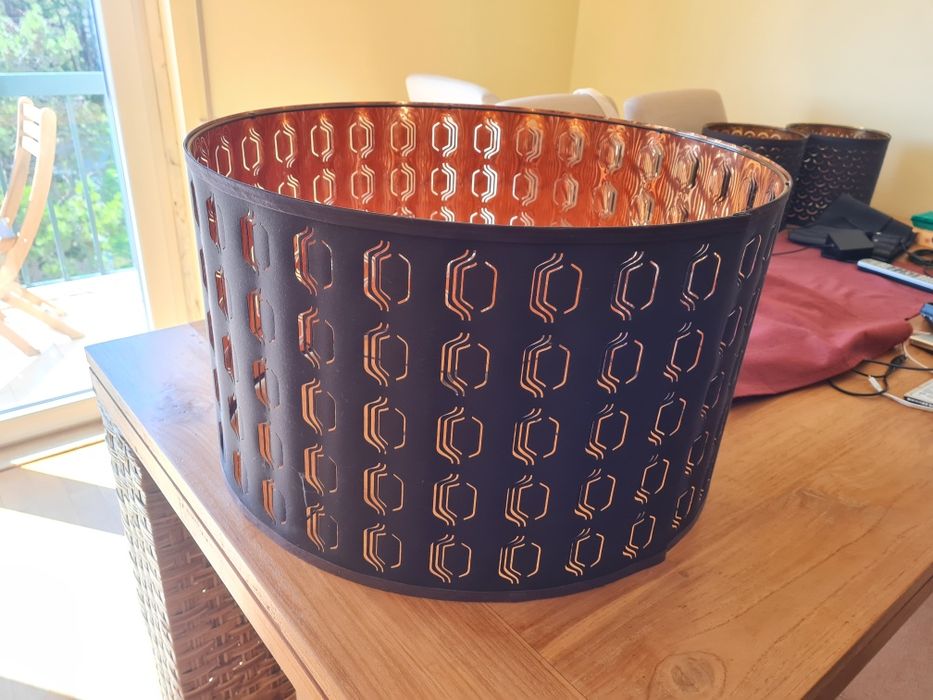 Abajur ikea castanho
