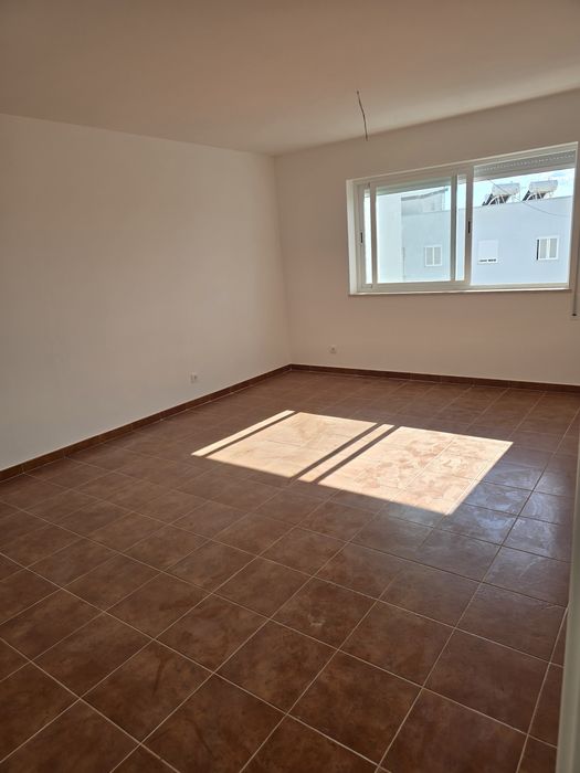 Arrendamento T3 Portalegre/ Portugal