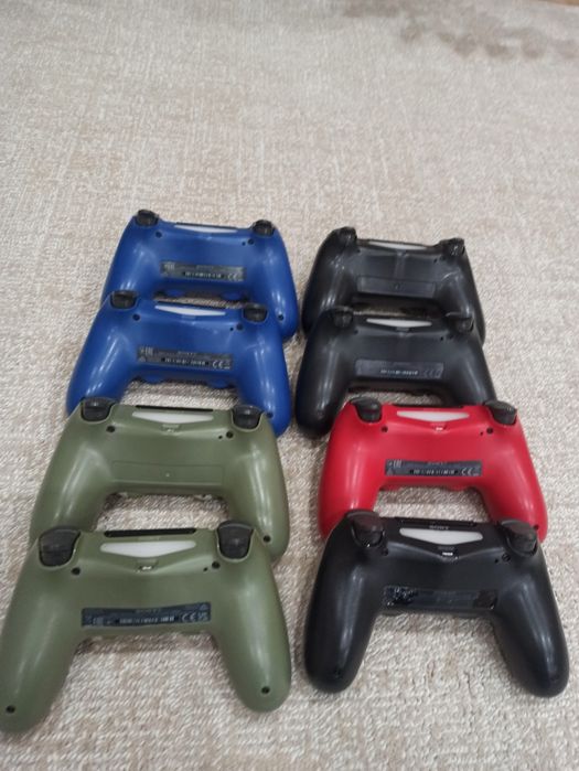 Оригінальні геймпади Sony DualShock 4 V2 для PS4 / PC