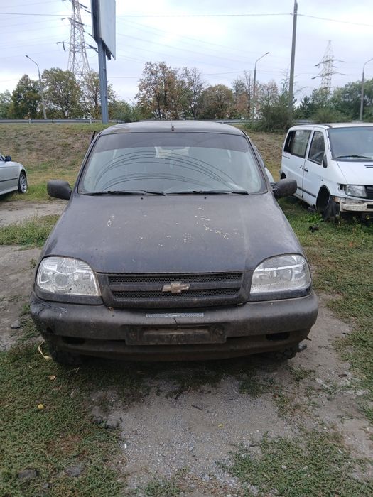 Авторазборка Нива Шевроле  Chevrolet Niva