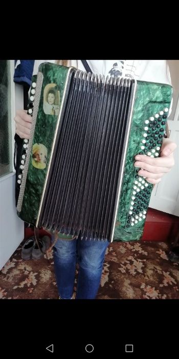 Баян 1968 г. Рассвет