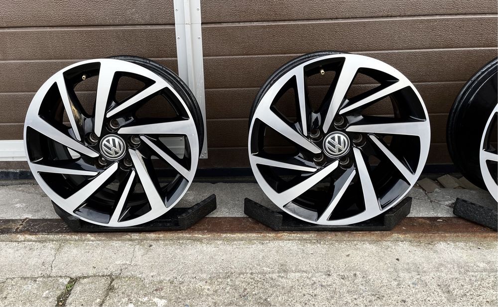 4x felgi aluminiowe 5x112 r16 6,5J et46 Alufelgi oryginał Volkswagen