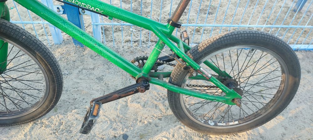 Продам BMX не дорого. Срочно