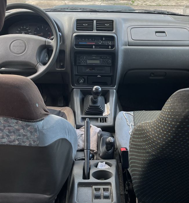 Vendo Jipe Suzuki Vitara JLX intercooler 1.9 td