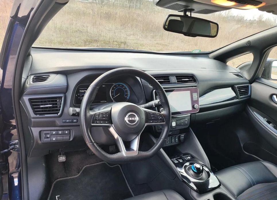 Nissan leaf 2022 62 квт