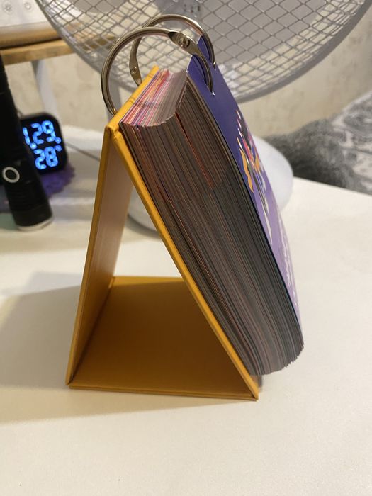 Настільний календар «Мандрівка Україною», дуже цікавий