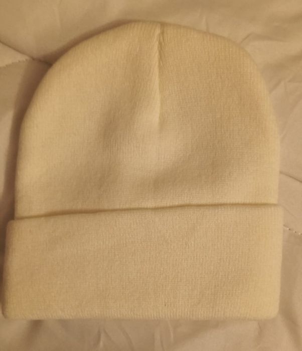 Gorro branco Calvin Klein