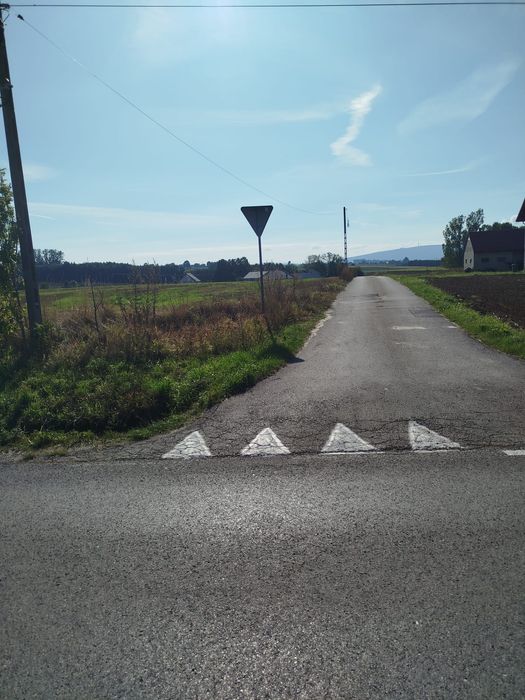 Sprzedam działkę przy drodze wojewódzkiej