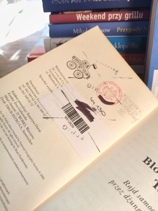 Książki blondynka śpiewa w Ukajali⁷³