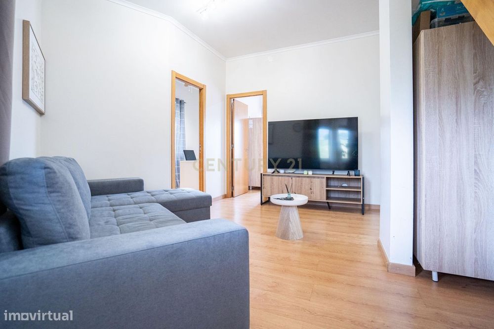 Andar de moradia bifamiliar com Terraço com vista rio em Marvila | Lis