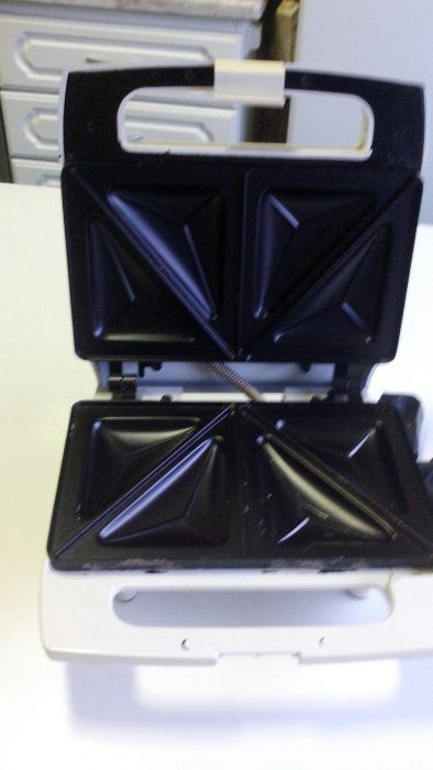 Tosteira64739663079682121