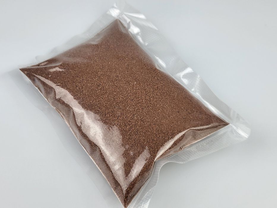 Piasek dekoracyjny do terrarium brązowy