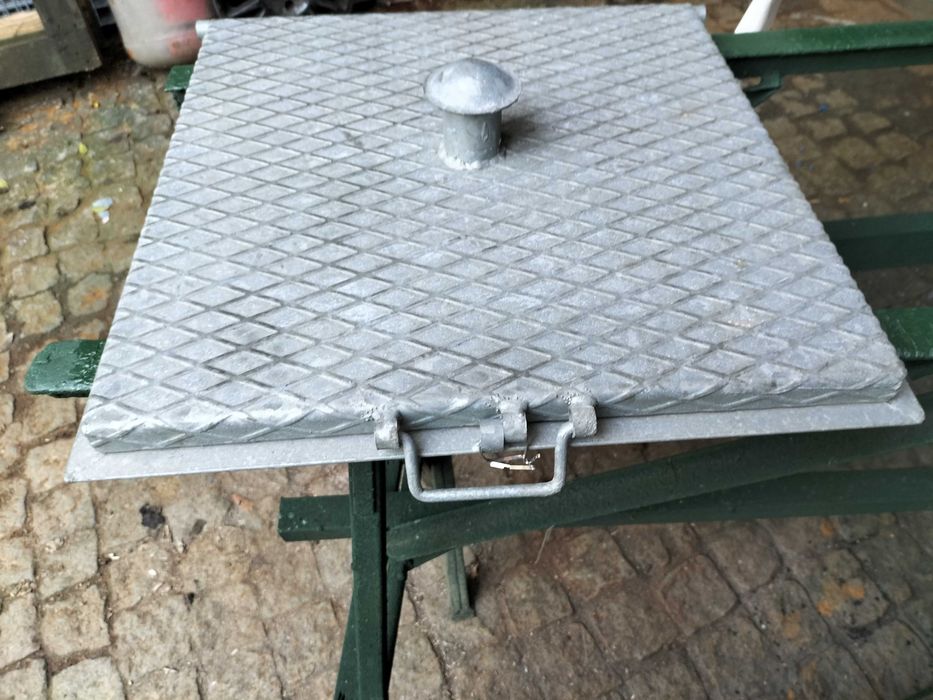 Tampa com Respiro e Aro     .