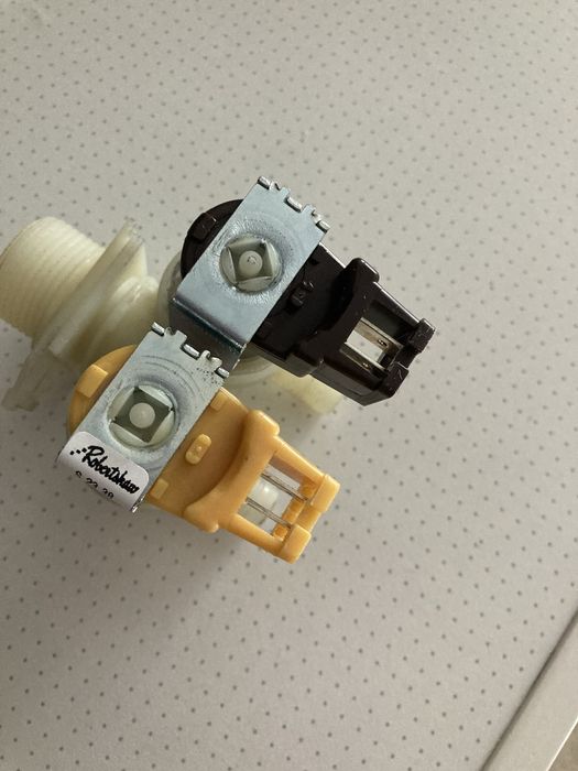 Впускні клапани води для пральної машини Siemens / bosh