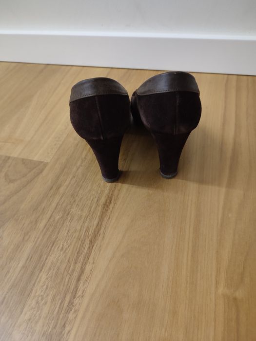 Sapatos de camurça castanhos, tam 37