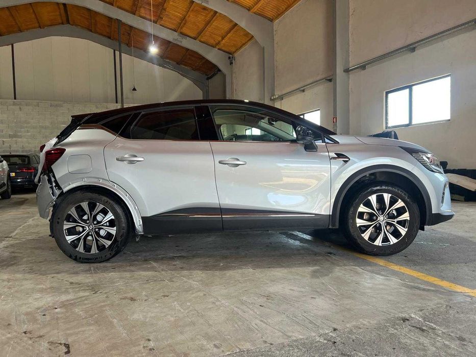 Renault Captur 1.0 TCe Techno Bi-Fuel