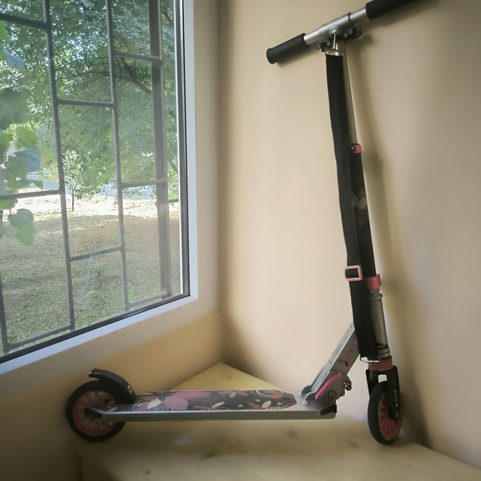 Трюковий самокат у дуже хорошому стані