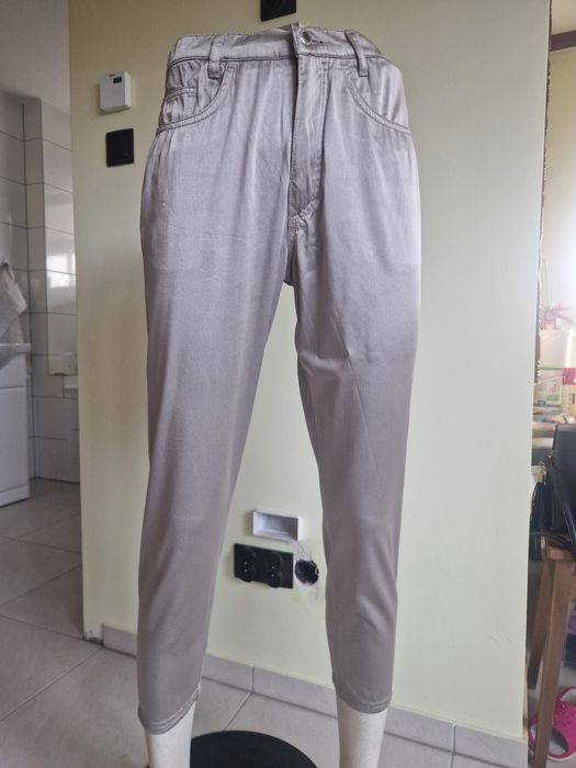 Spodnie atłasowe błyszczące