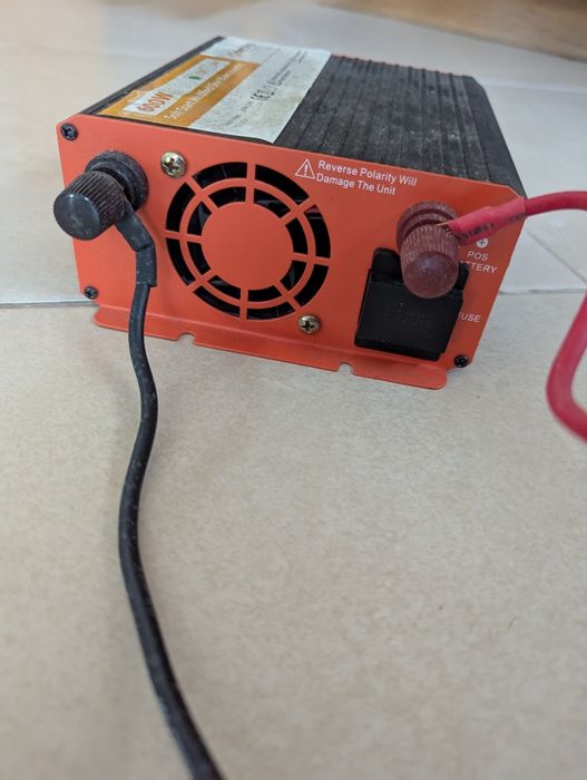 Inversor 12V para 220V 600W