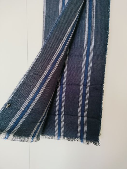 Cachecol grande 61x184cm • 30% lã