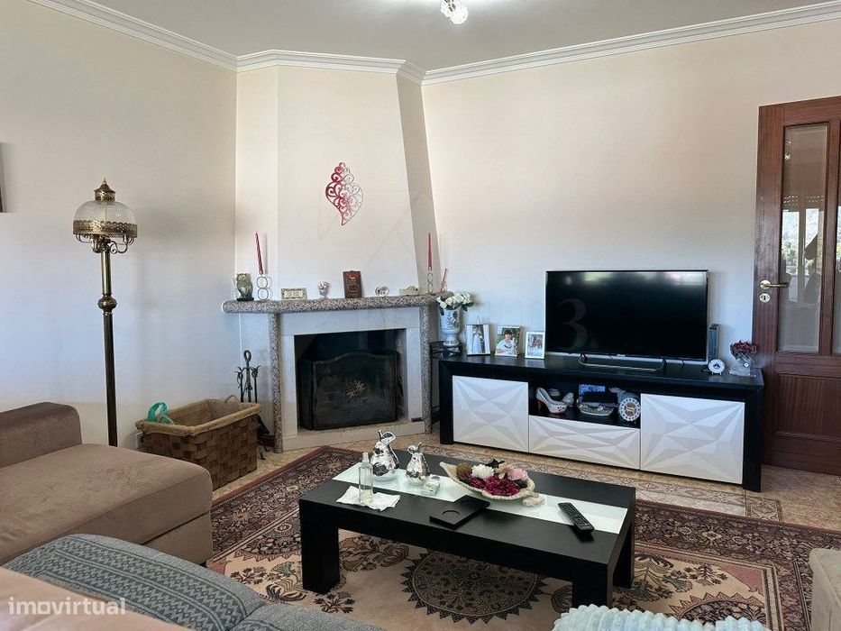 Apartamento T3 na Baldrufa