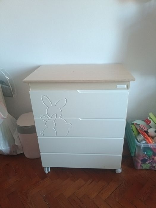 Cómoda quarto criança