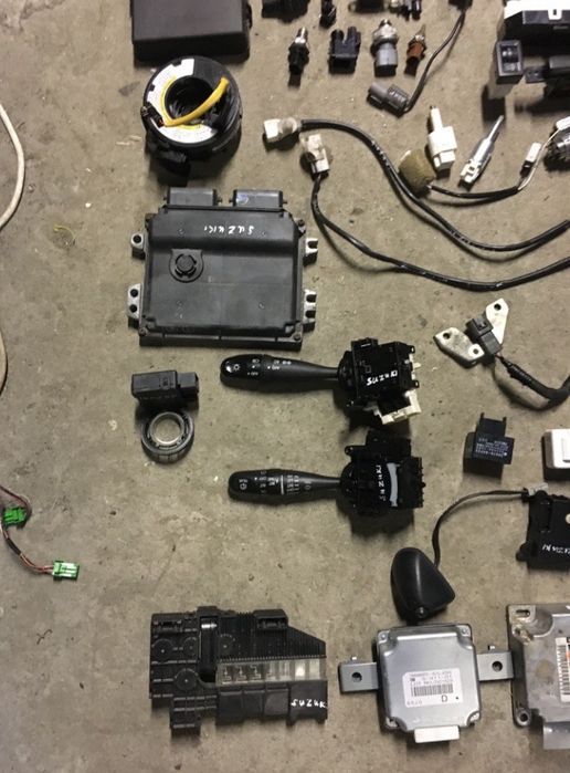 Suzuki Grand Vitara Кнопка переключатель регулятор датчик привод Шрот