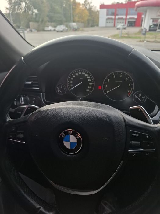 BMW 520i 2016 офіційна