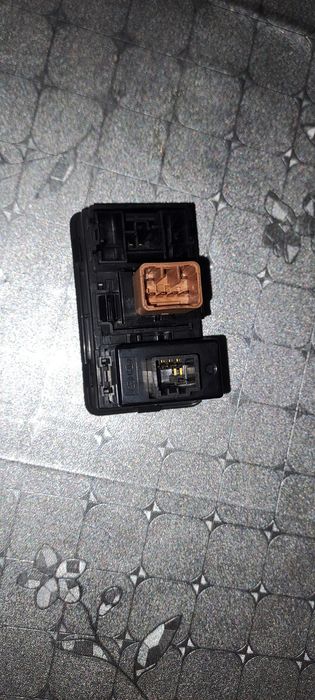 Блок кнопок Hyundai i30fd 07-12 б/у