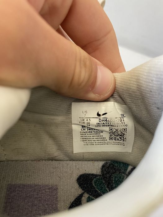 Кросівки Nike SB Dunk low dispurt 2. Розмір 38 на 24 см.