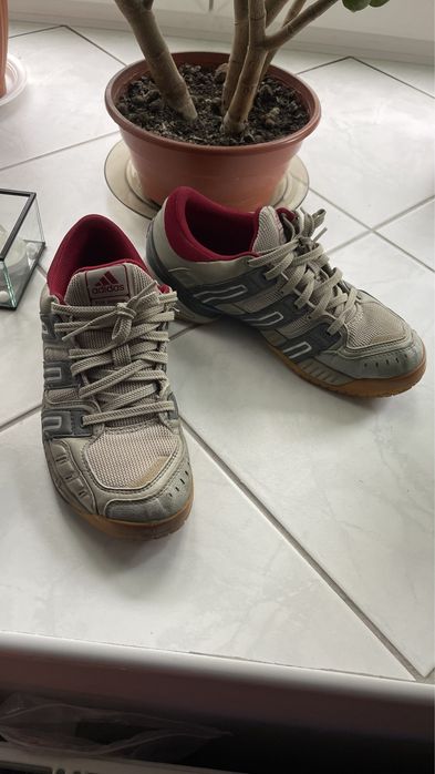 Buty sportowy Adidas adiPRENE r.40