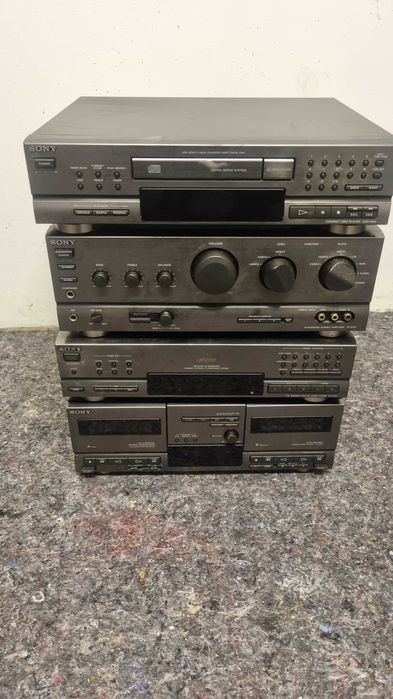 Дека Sony в гарному стані