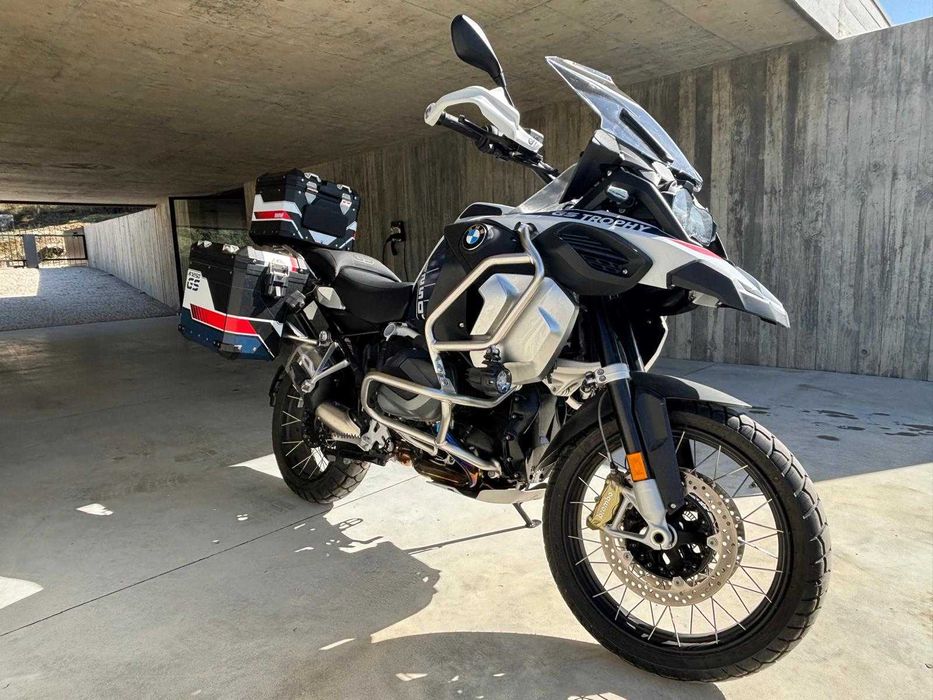 BMW r 1250 adventure trophy 2025