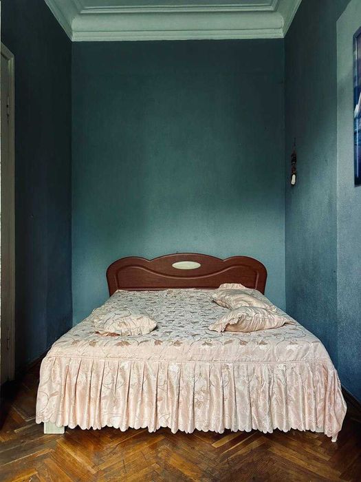 Продам двокімнатну квартиру по вул.Дубенська