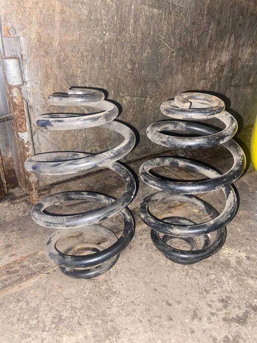 Пружини Audi A6C5 Vw passat B5