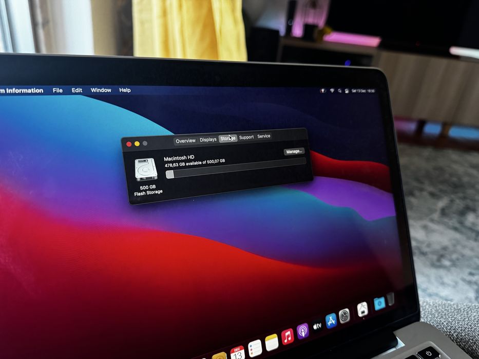 Macbook Pro 13” mid-2014435390580251709442