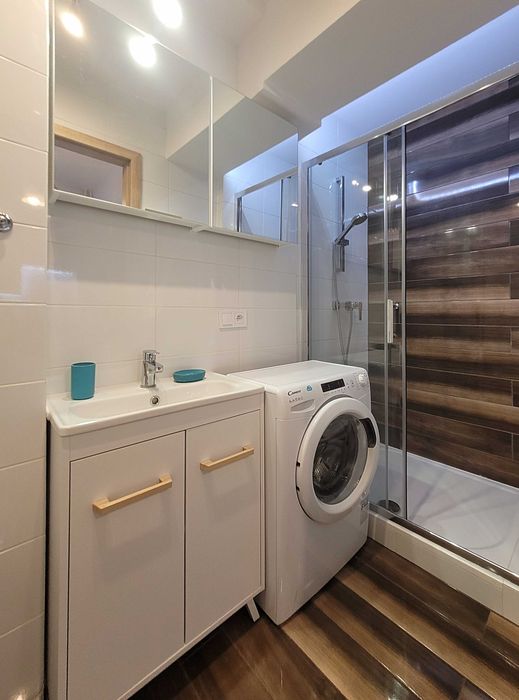 Klimatyzacja / 27 m2 / balkon / centrum / Plac Legionów