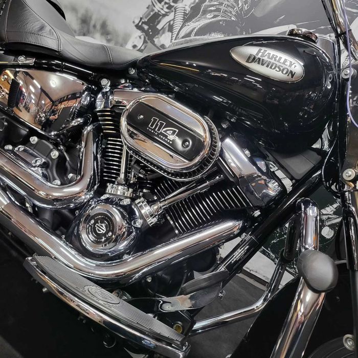 Harley Davidson  Softail Heritage  Classic 114