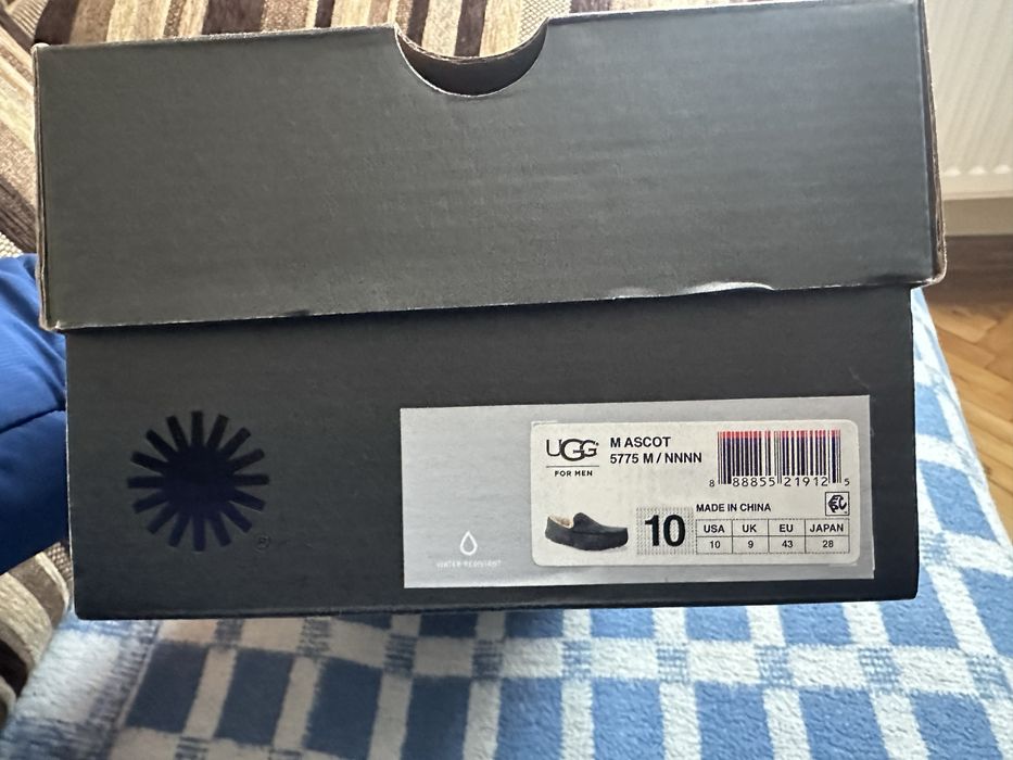 Оригінальні чоловічі макасини Ugg 43р