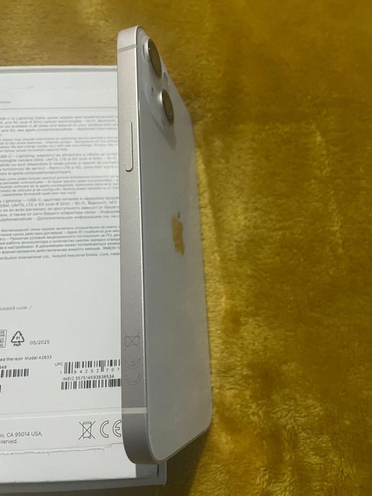 iPhone 13 branco 128GB