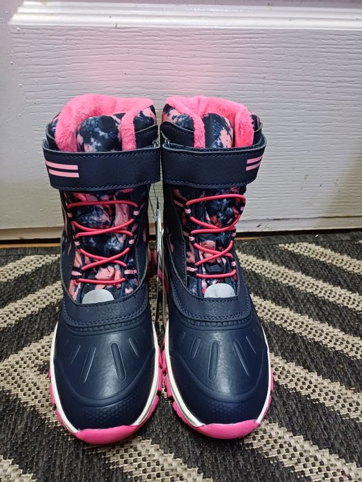 Продам  чоботи водонепроникні для дівчинки Pepperts 3M Scotchlit 34р