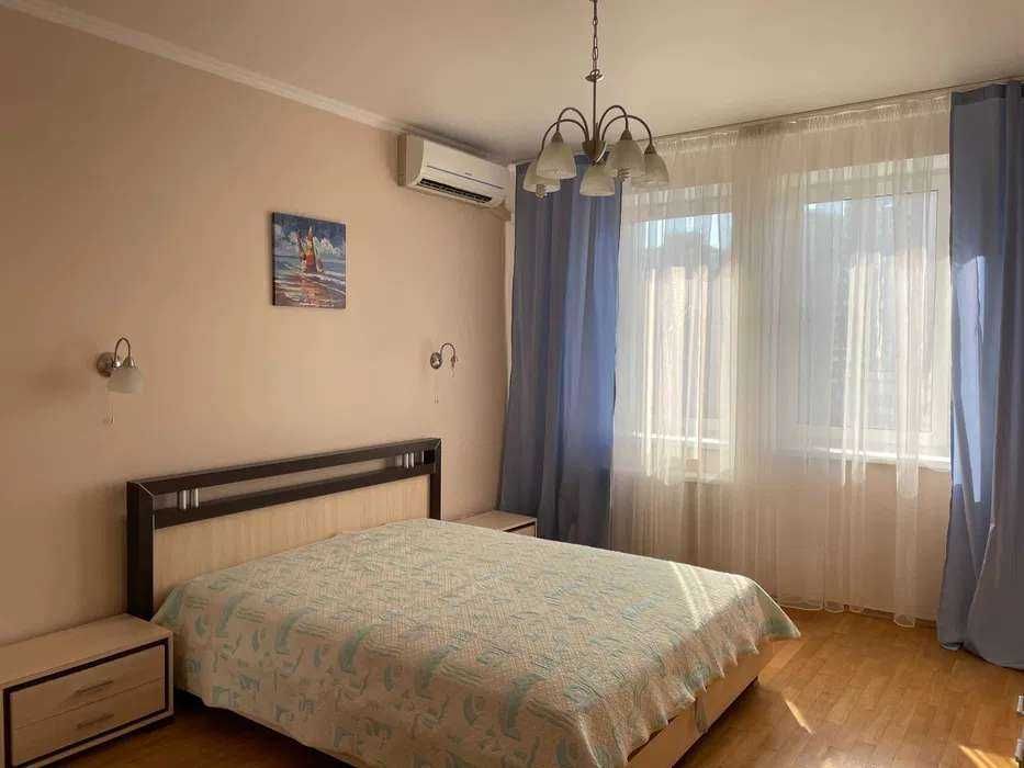 Оренда 2-к квартири на просп. Миколи Бажана