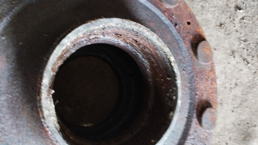 Ступіца TRAILOR новая