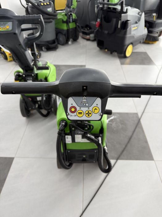 Підлогомийна машина ipc ct15 акумуляторна karcher br bd